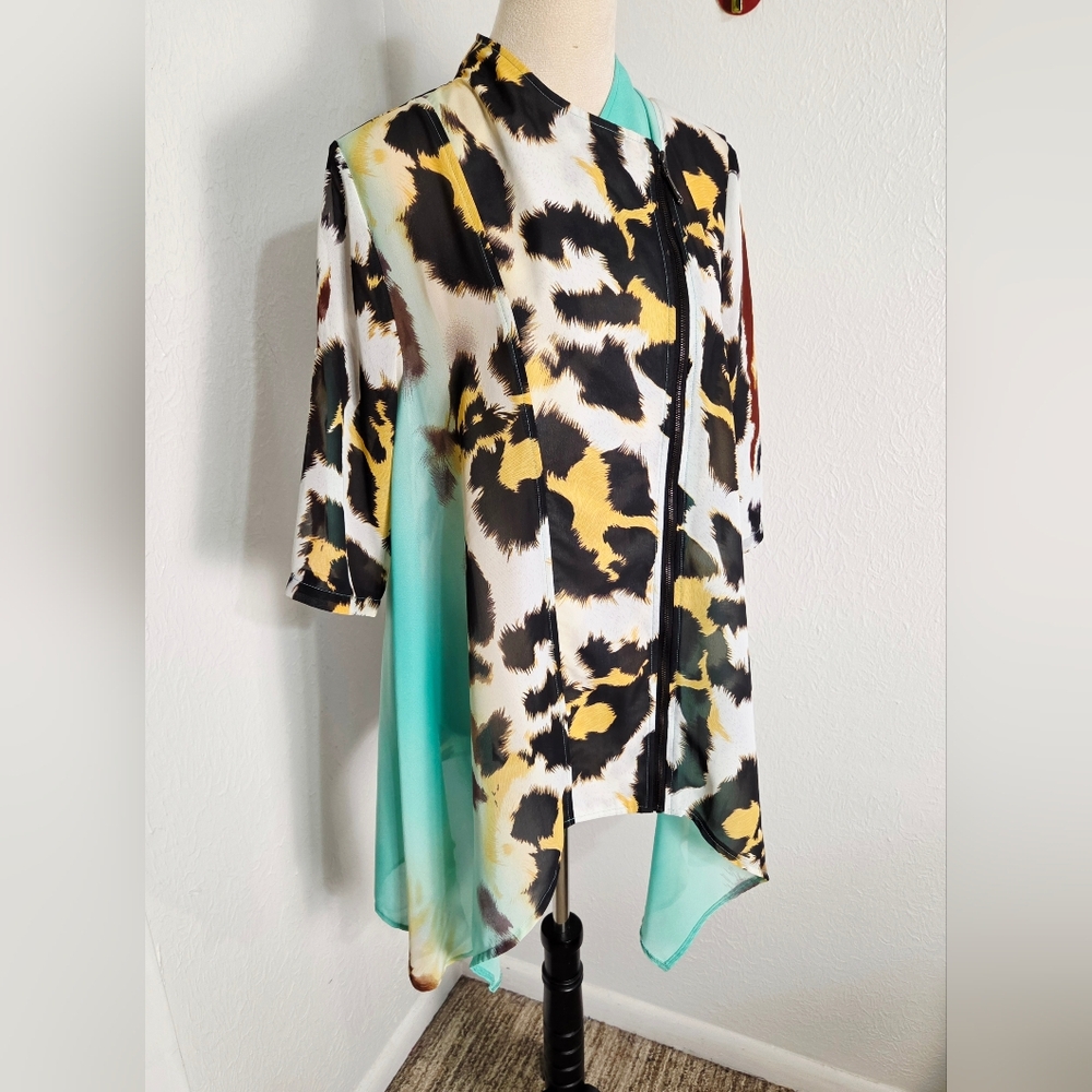 Feratelli Animal Print/Mint Green Asymmetrical Zip-Front Tunic Longer Sides Sz M - Picture 11 of 12